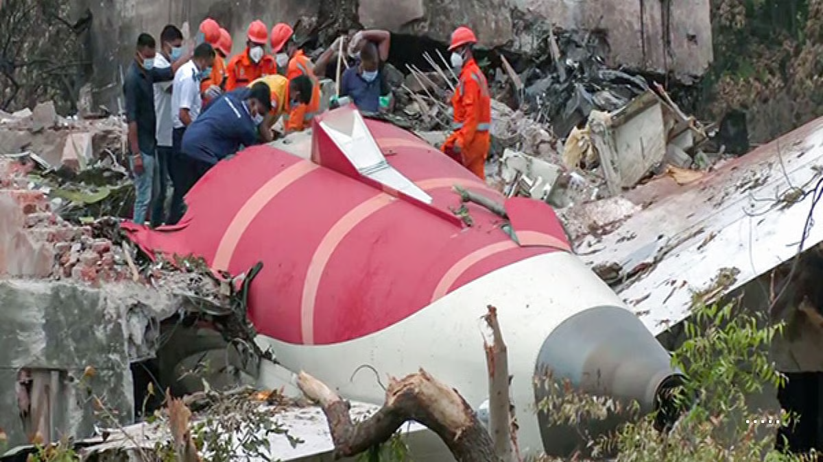 AI-171 Crash Probe Intensifies: Sabotage Not Ruled Out, Black Box Decoding Underway